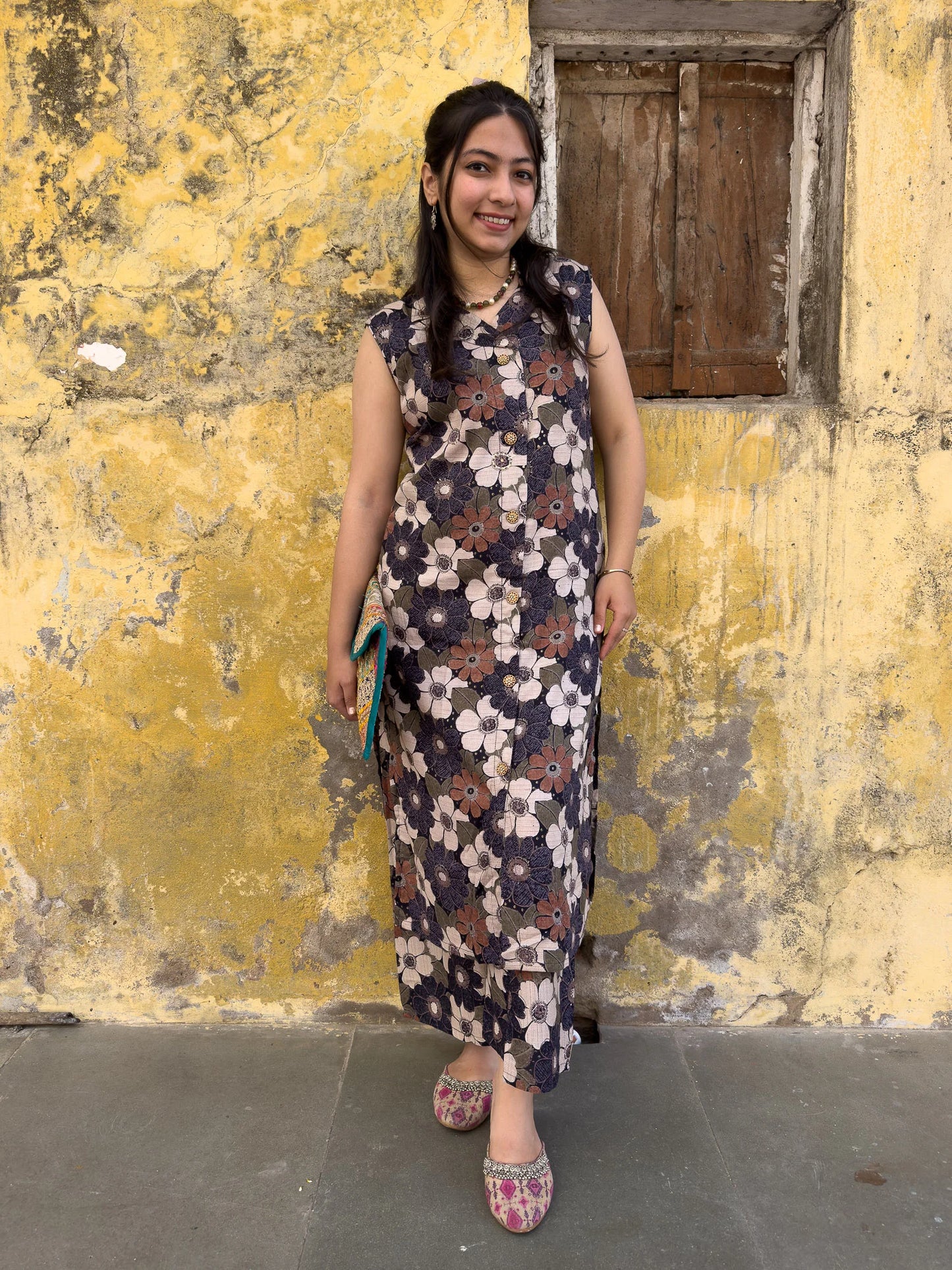 Roslic™ floral printed cut sleeves long kurta cord set