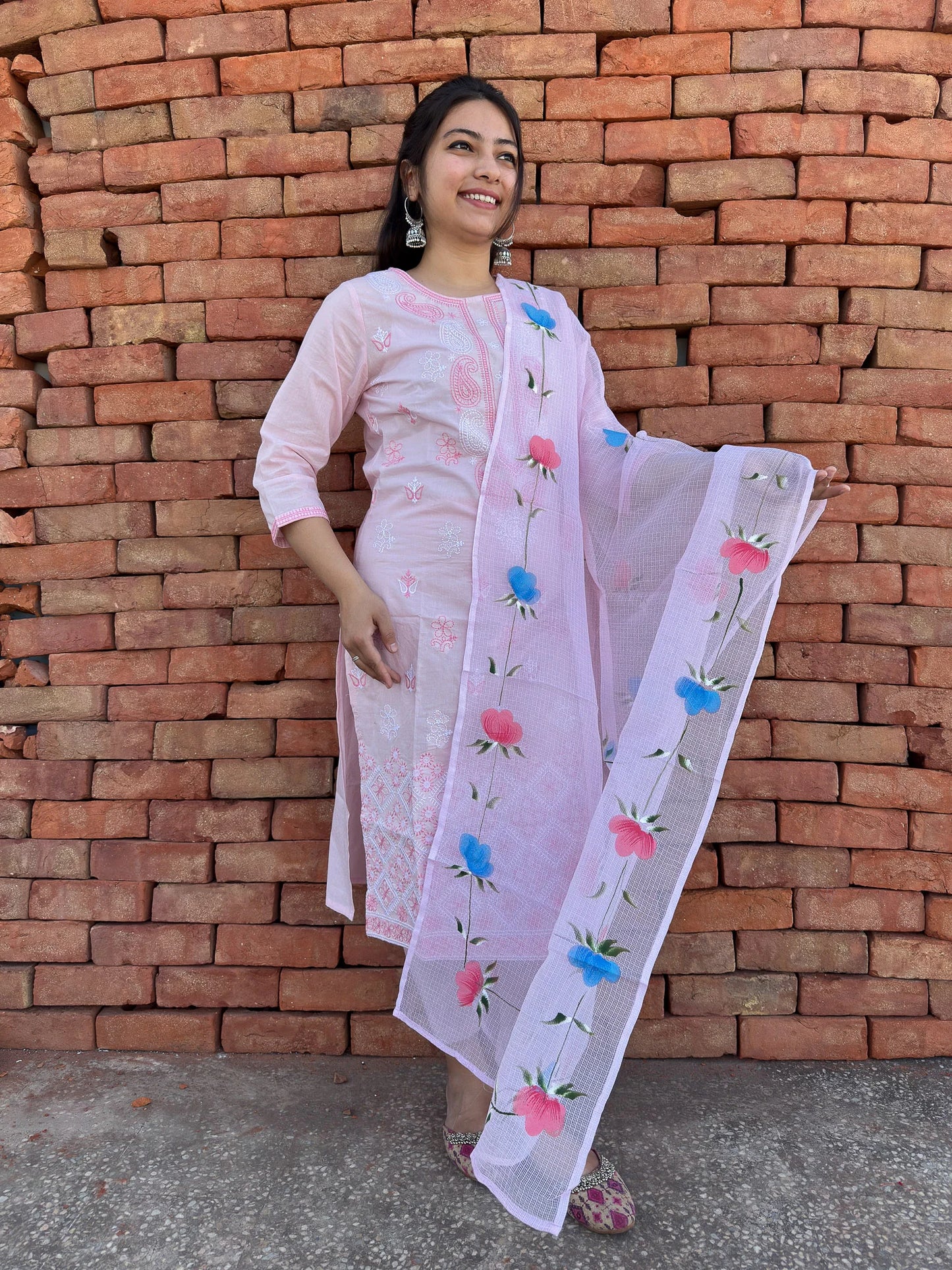 Roslic™ baby pink tread work kurta set with hand painted dupatta