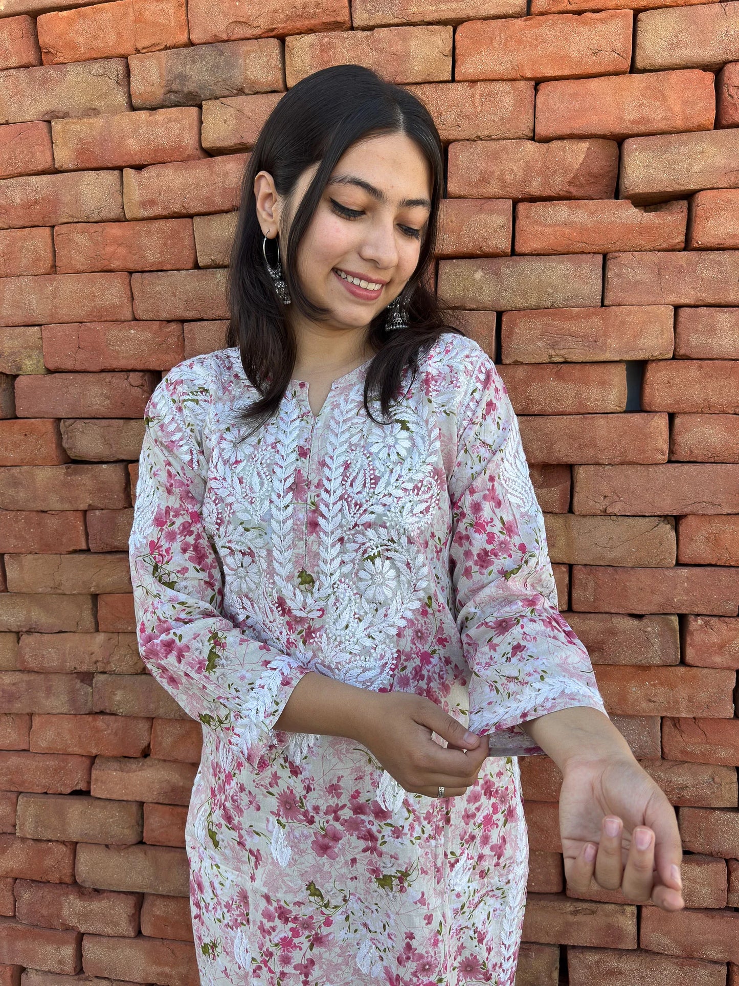Roslic™ baby pink floral printed co-ord setwith chikankari work