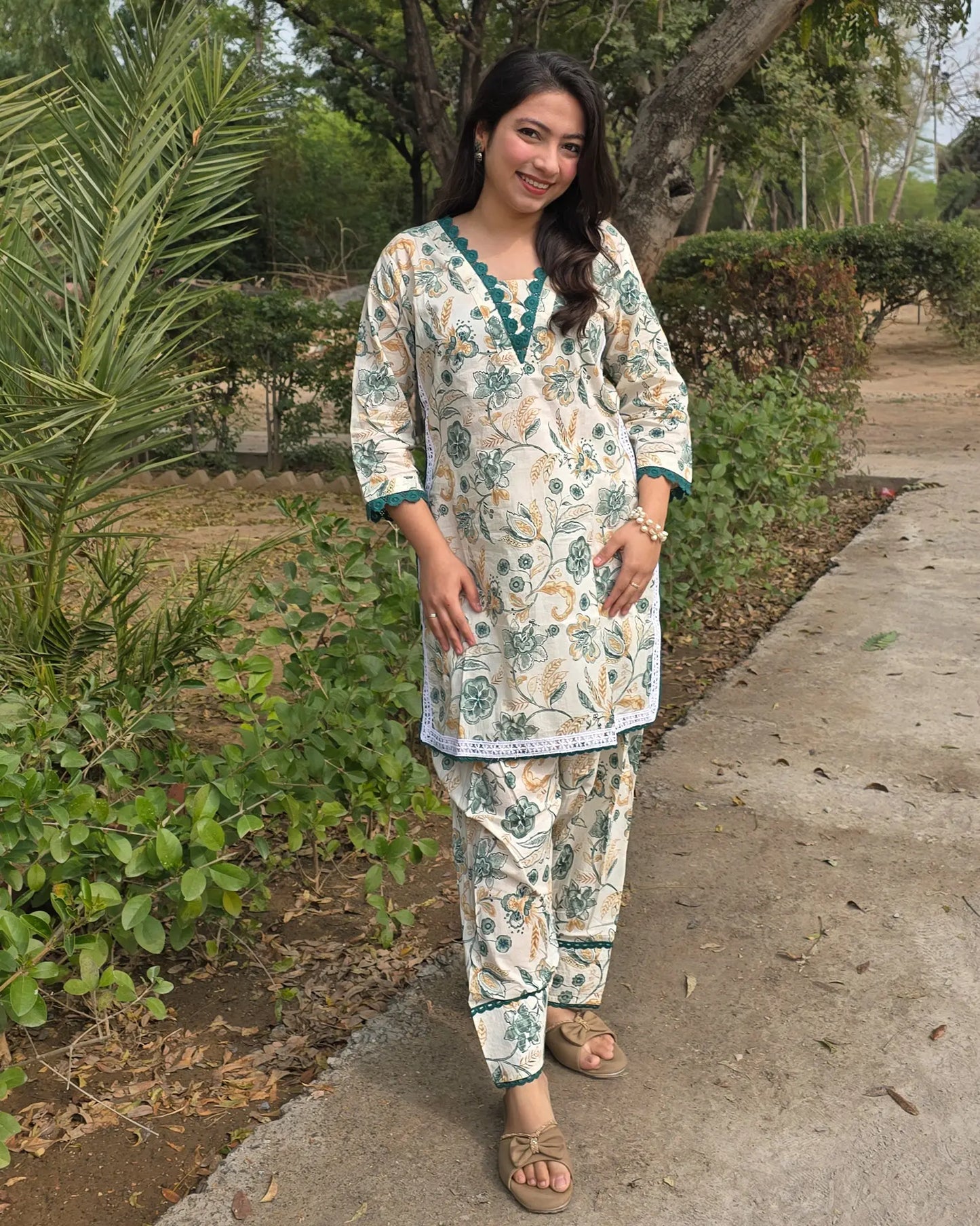 Cotton Farshi Salwar Coord with Lacework