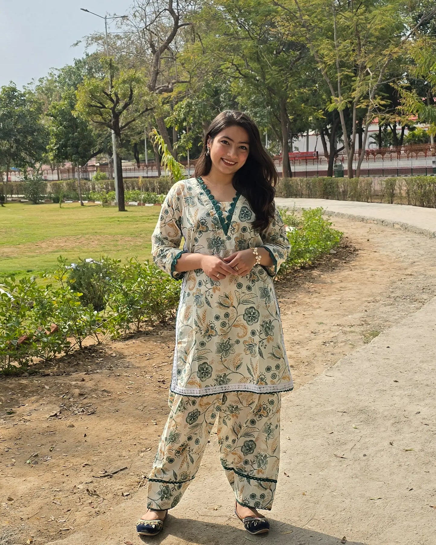 Cotton Farshi Salwar Coord with Lacework