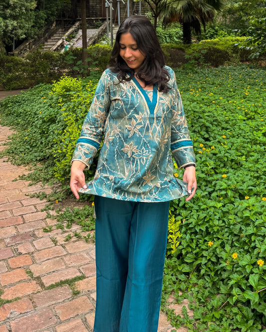 V-neck Coord-Set (Deep Sea Green)